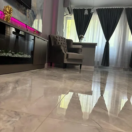 Silver At Just 8 Minutes Distance Of Center * Bukarest