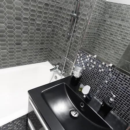 Apartament Silver At Just 8 Minutes Distance Of Center