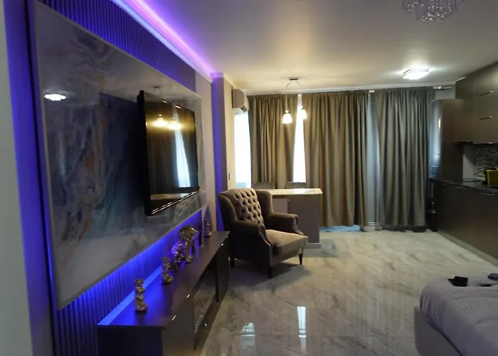 Silver At Just 8 Minutes Distance Of Center Apartmán Bukurešť