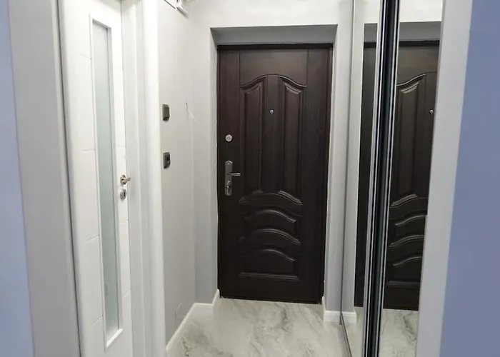 Silver At Just 8 Minutes Distance Of Center * Bukurešť