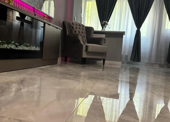 Silver At Just 8 Minutes Distance Of Center * Bukurešť